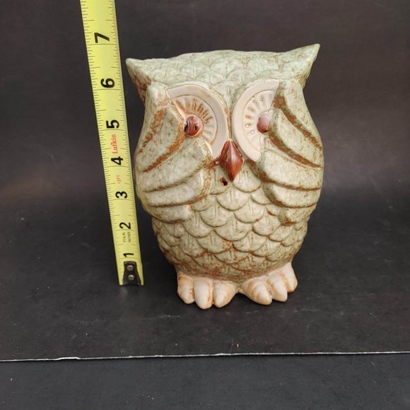 Bashful Owl Figure Ceramic Green w/ Brown Retro Whimsical Peek-A-Boo - Picture 8 of 9